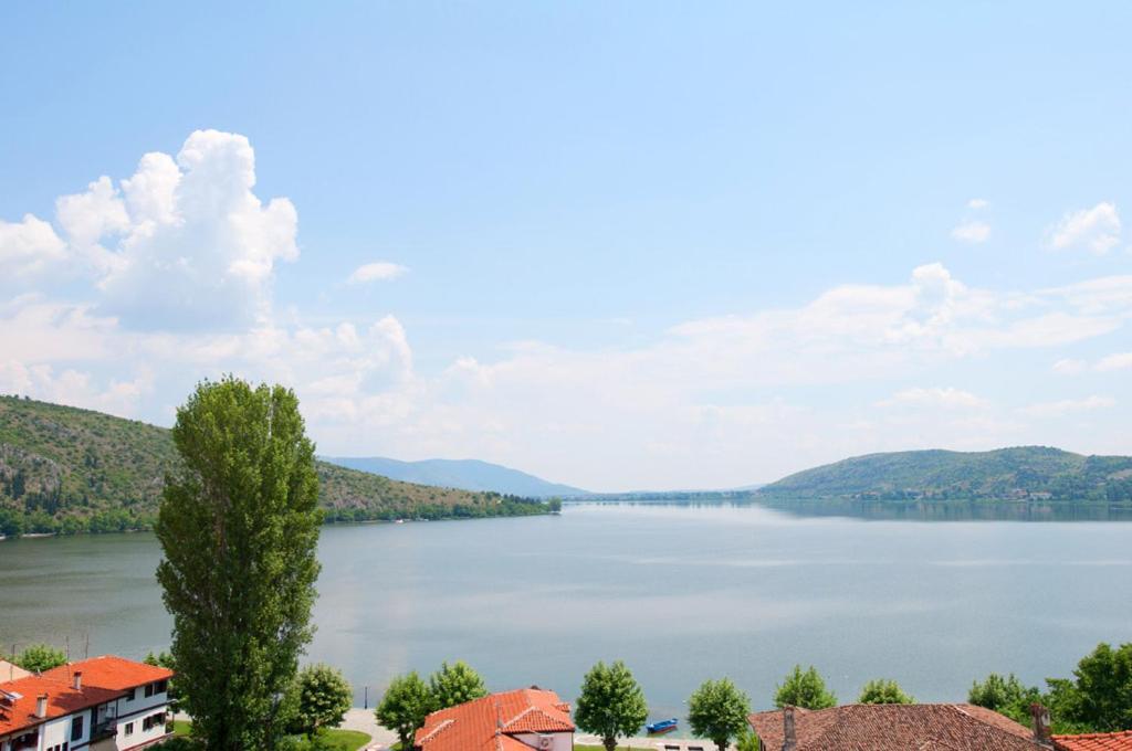 Vergoula'S Mansion Kastoria Exterior photo